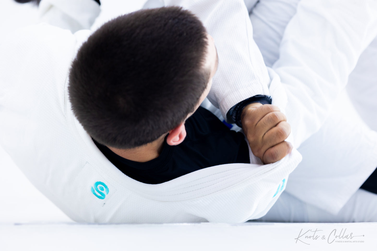 Knots & Collar Minimalist BJJ Gi – From Bharat to the World