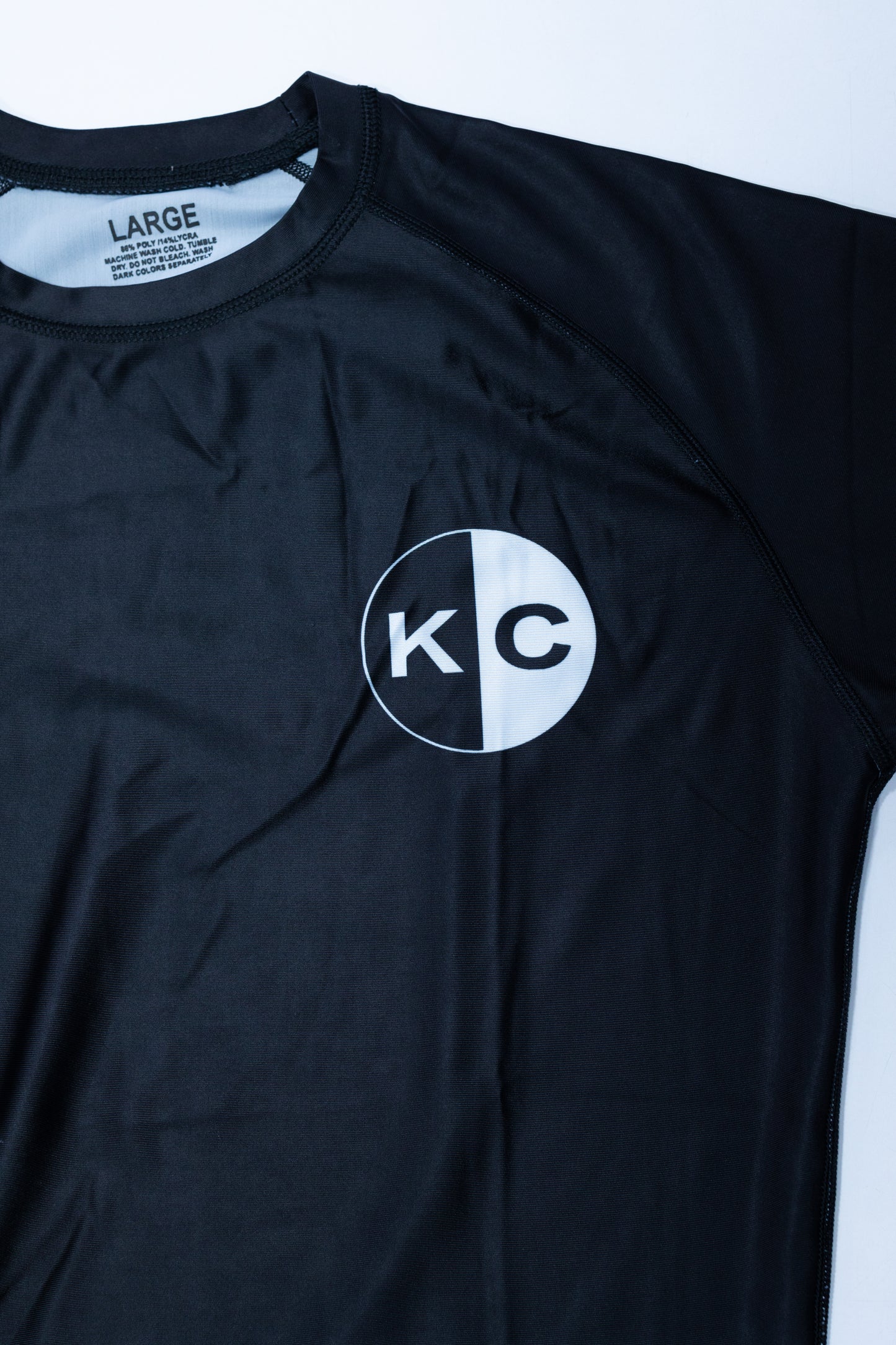 K&C Black Rashguard - Half Sleeves