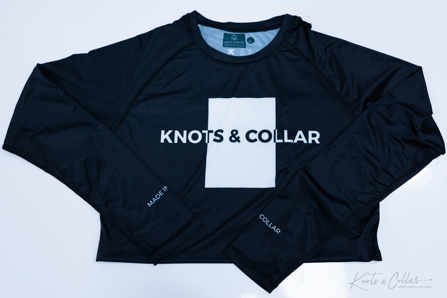 Knots & Collar Rashguard: Feather-Light, Breathable, and Stylish (2024)